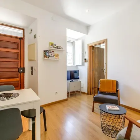 Guestready - Cream And Wood In Alcantara Apartment *