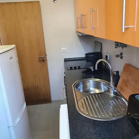 Guestready - Cream And Wood In Alcantara * Lisbon